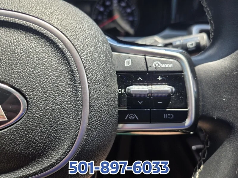Used 2021 White Pearl KIA S AWD image 29
