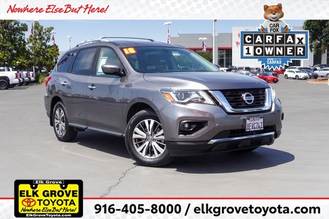 2018 Nissan Pathfinder SV 4WD's photo