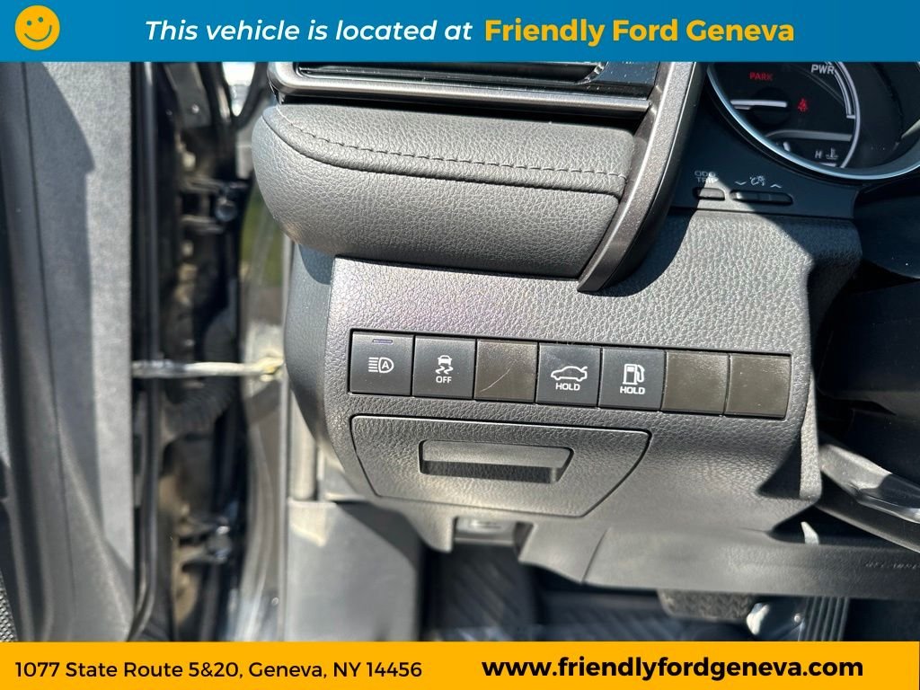 Used 2022 Black Toyota XLE image 16