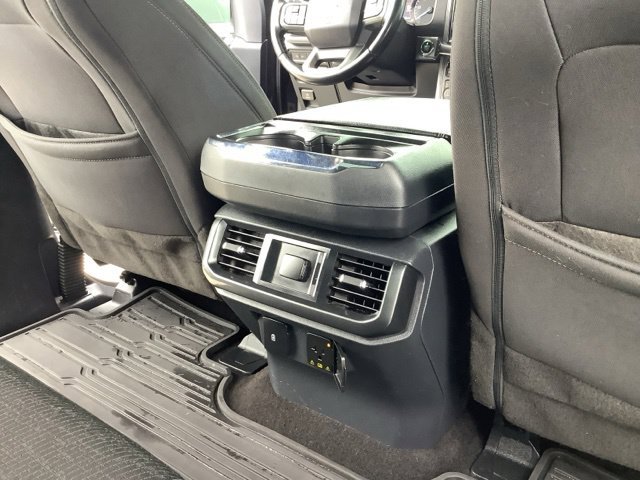 Used 2022 Black Metallic Ford XLT image 22