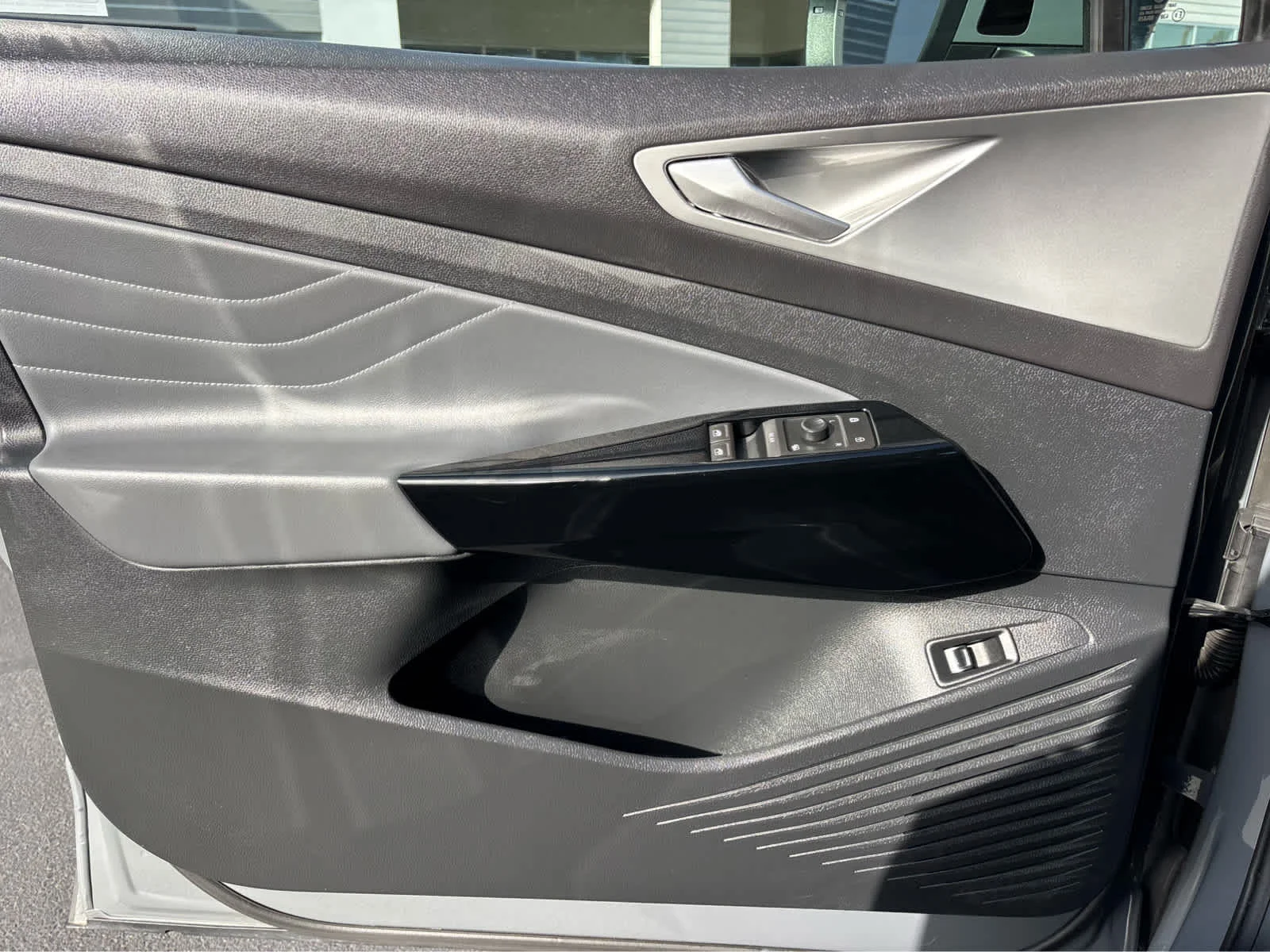 Certified Used 2023 Pure Gray Volkswagen Pro S image 17