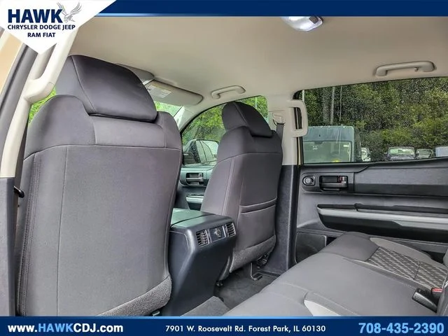 Used 2018  Toyota SR5 image 11