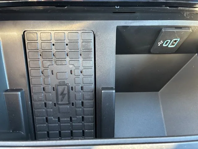 New 2026 Agate Black Metallic Ford F-250® Lariat® image 48