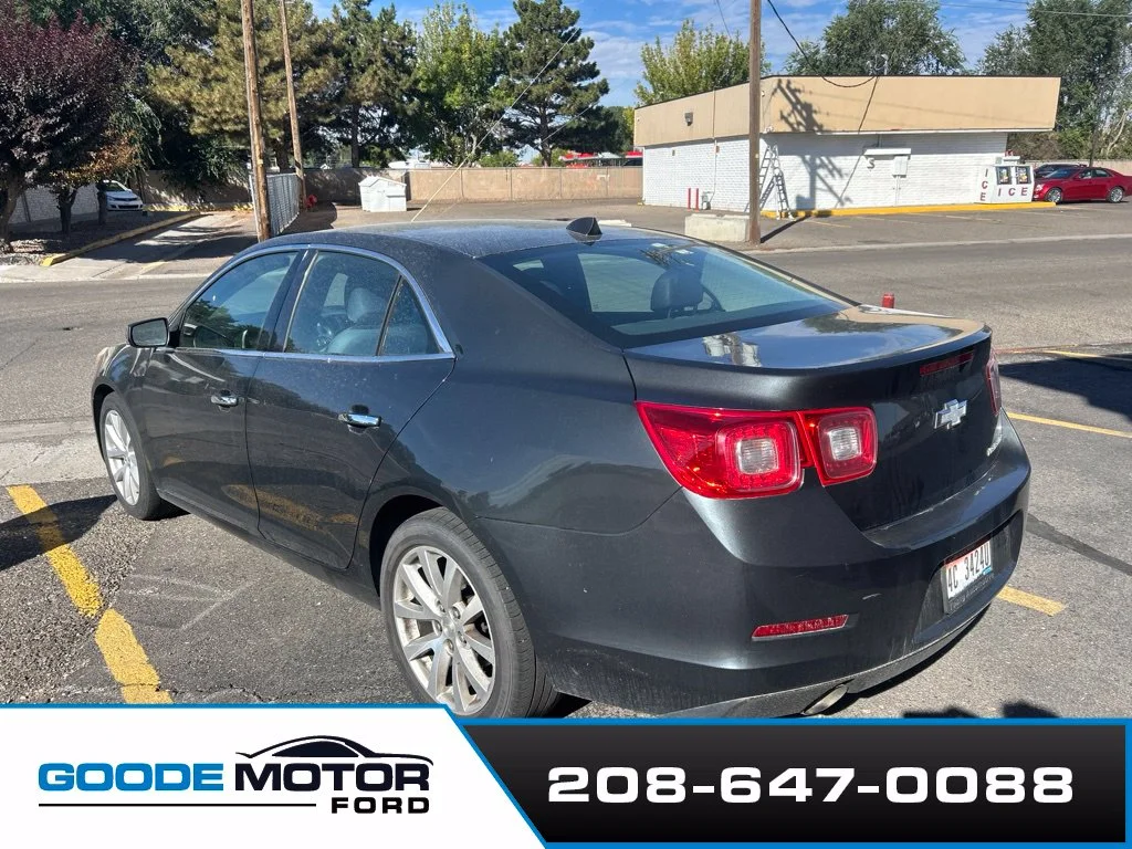 Used 2014 Gray Chevrolet LTZ image 2