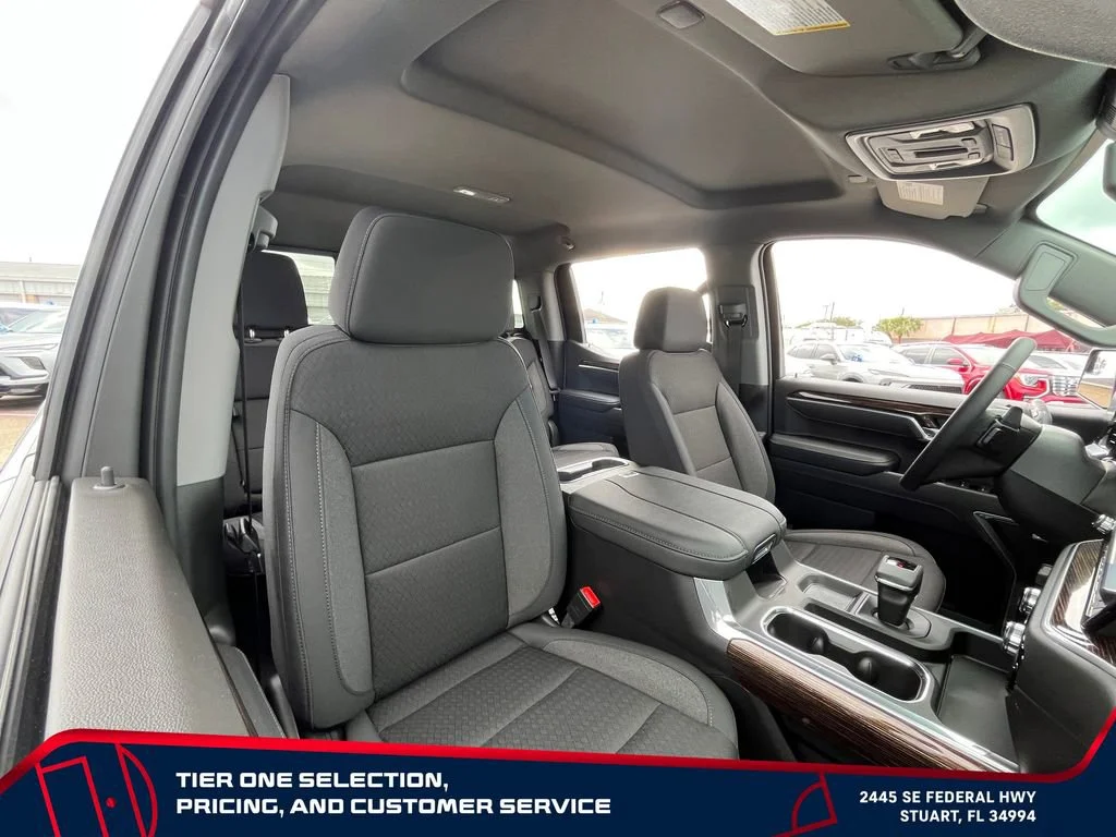 New 2026 TITANIUM RUSH METALLIC GMC Elevation image 15