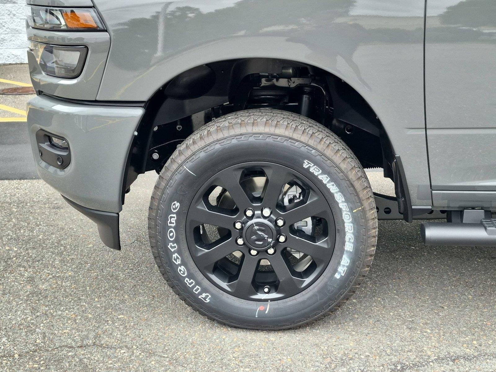New 2026 Ceramic Gray Clear-Coat Exterior Paint RAM Black Express image 10