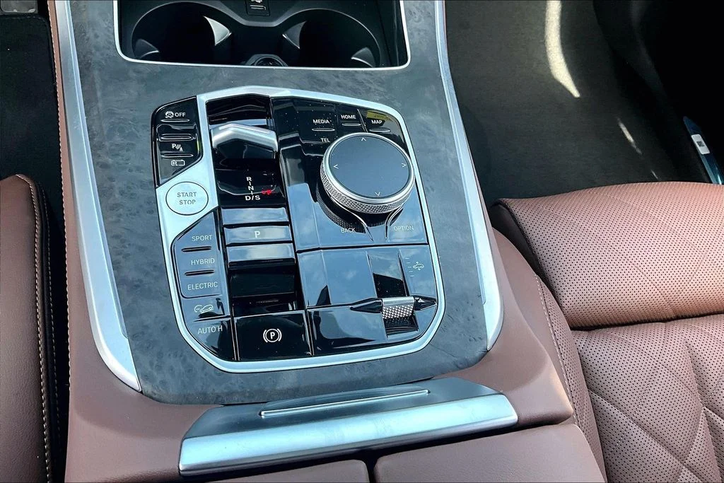 New 2026 BMW X5 xDrive50e 4D Sport Utility