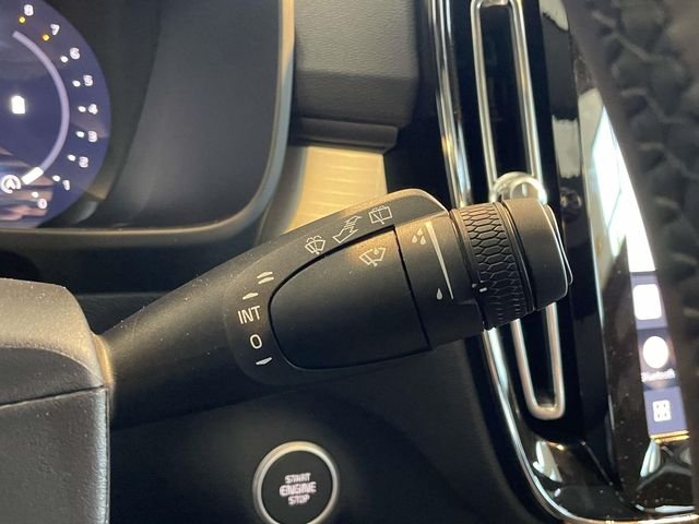 2026 Volvo XC40 Ultra Black Edition - Photo 39