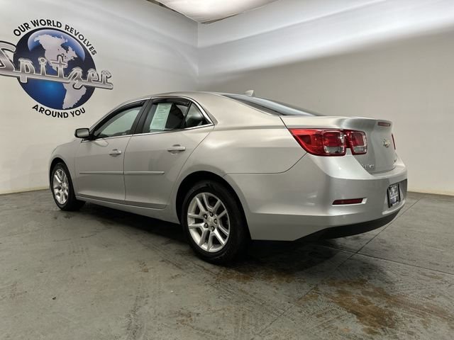 Used 2013 SILVER ICE METALLIC Chevrolet LT image 8