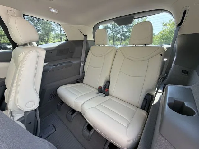 Used 2024 White Cadillac Premium Luxury image 24
