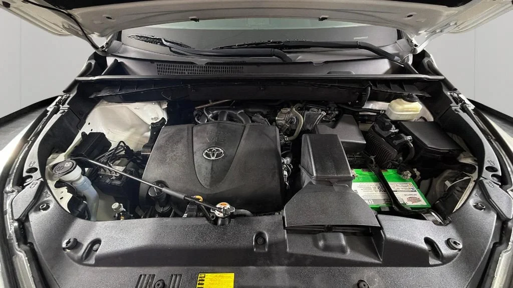 Used 2019 White Toyota Limited image 41