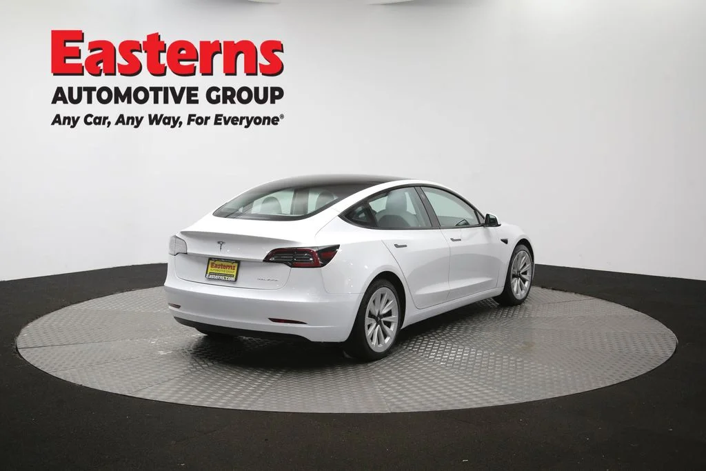 Used 2021 White Tesla Long Range image 37