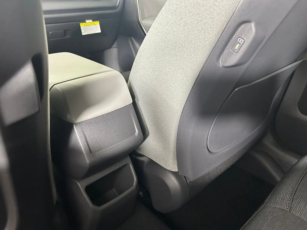 New 2027 Ivory Silver Kia S image 12