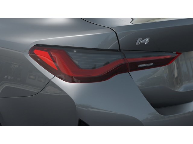 New 2026 Skyscraper Grey Metallic BMW  image 8