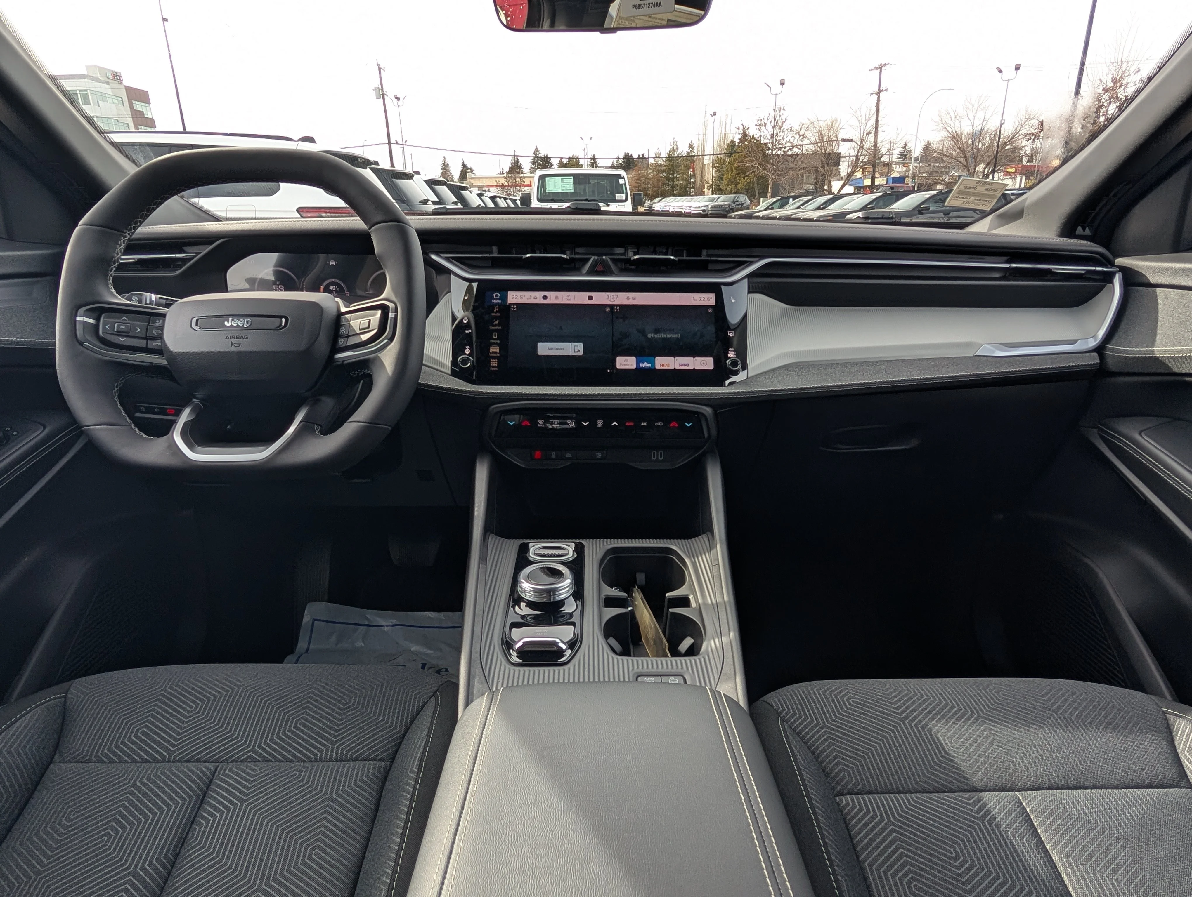 New 2026 Diamond Black Crystal Pearl Jeep Laredo image 20