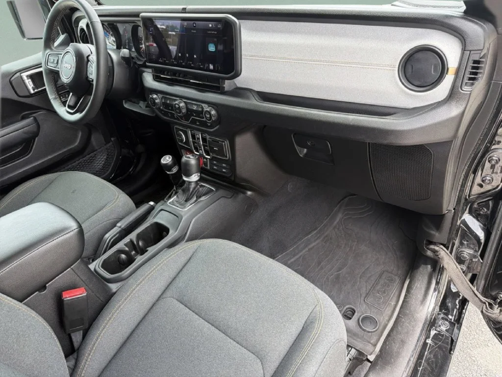 Used 2025 Black Jeep Willys image 8