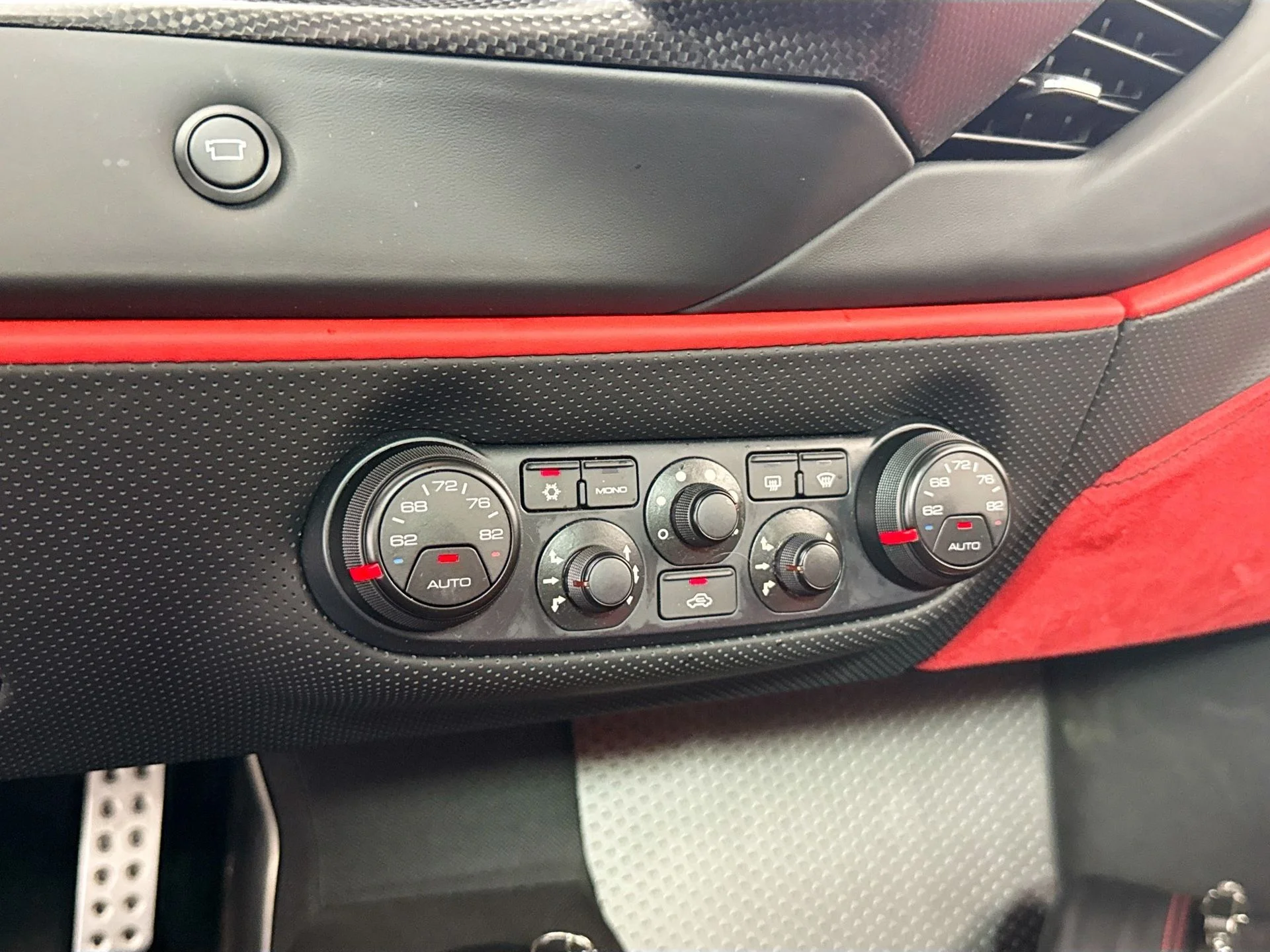 Certified Used 2020 Rosso Fuoco Ferrari Base image 12