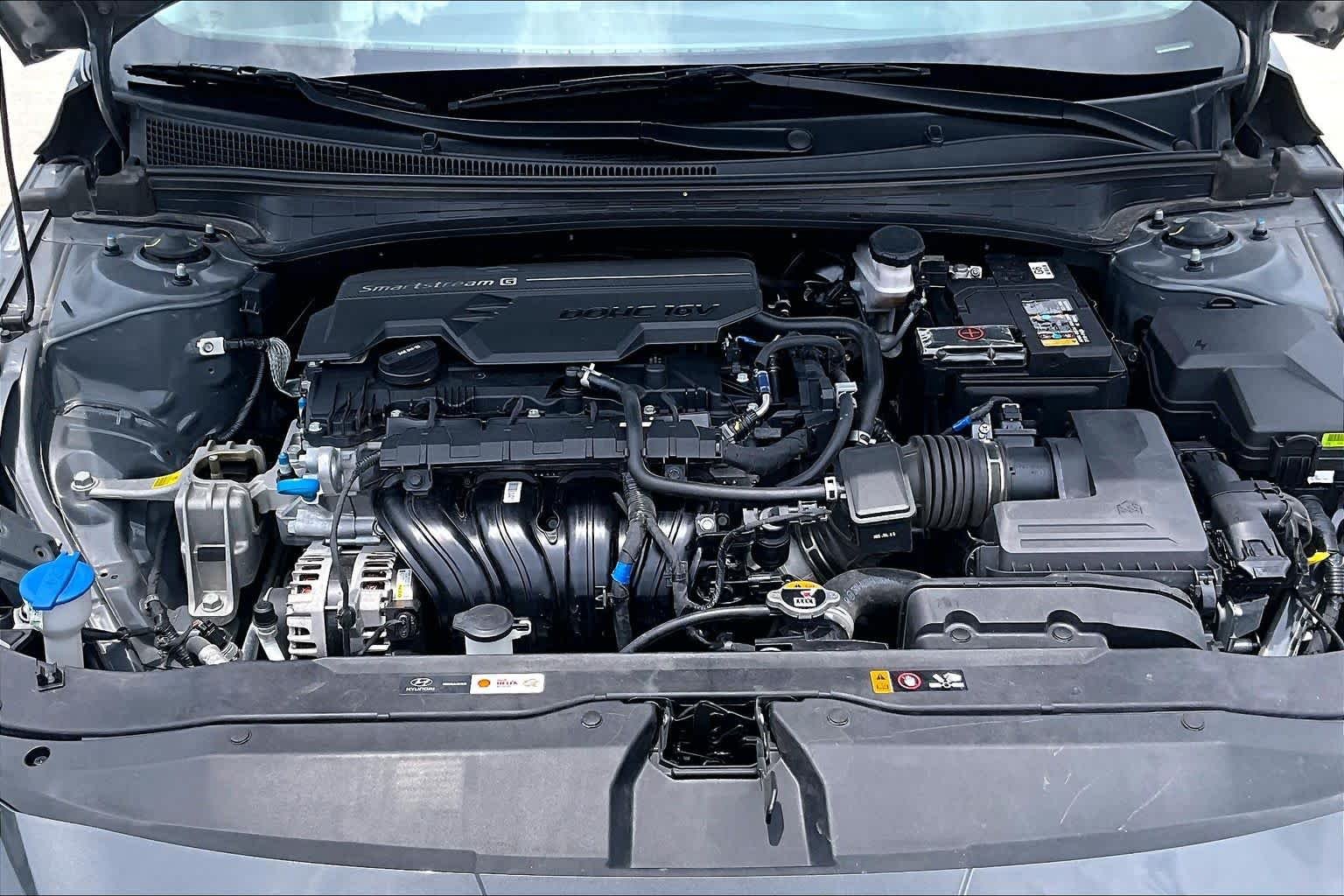 Used 2025 Ecotronic Gray Hyundai Limited image 31