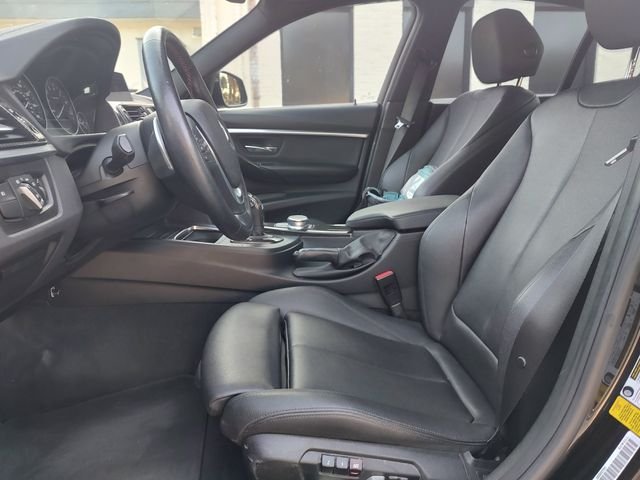 Used 2018 Black BMW 330i image 9