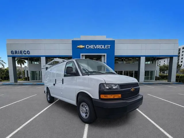 2025 Chevrolet Express Cargo WT