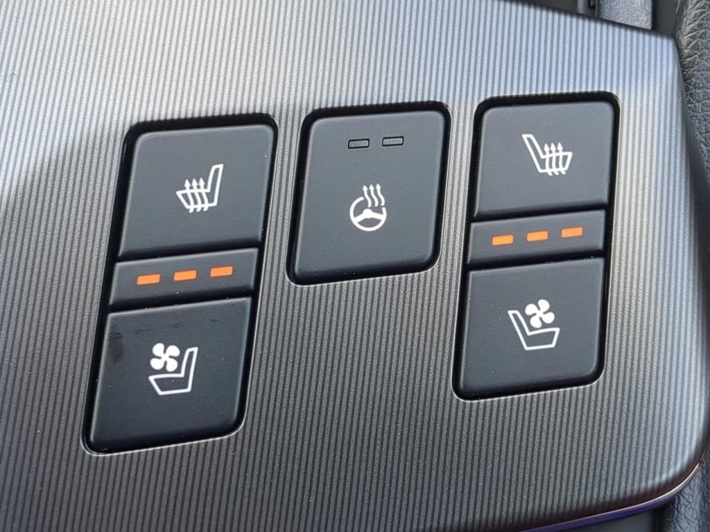 New 2026 Shadow Matte Gray Kia SX Prestige image 24