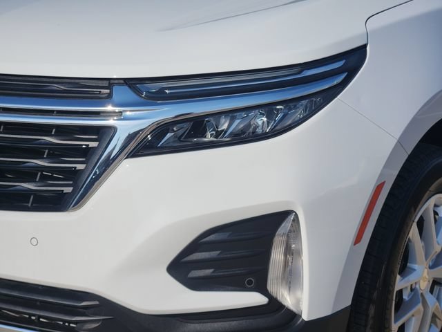 Used 2024 Summit White Chevrolet LT image 16