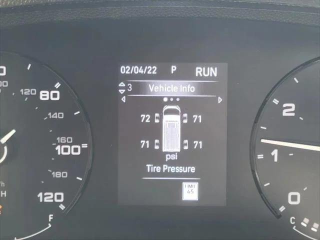 New 2025 Bright White Clear-Coat Exterior Paint RAM Tradesman image 14