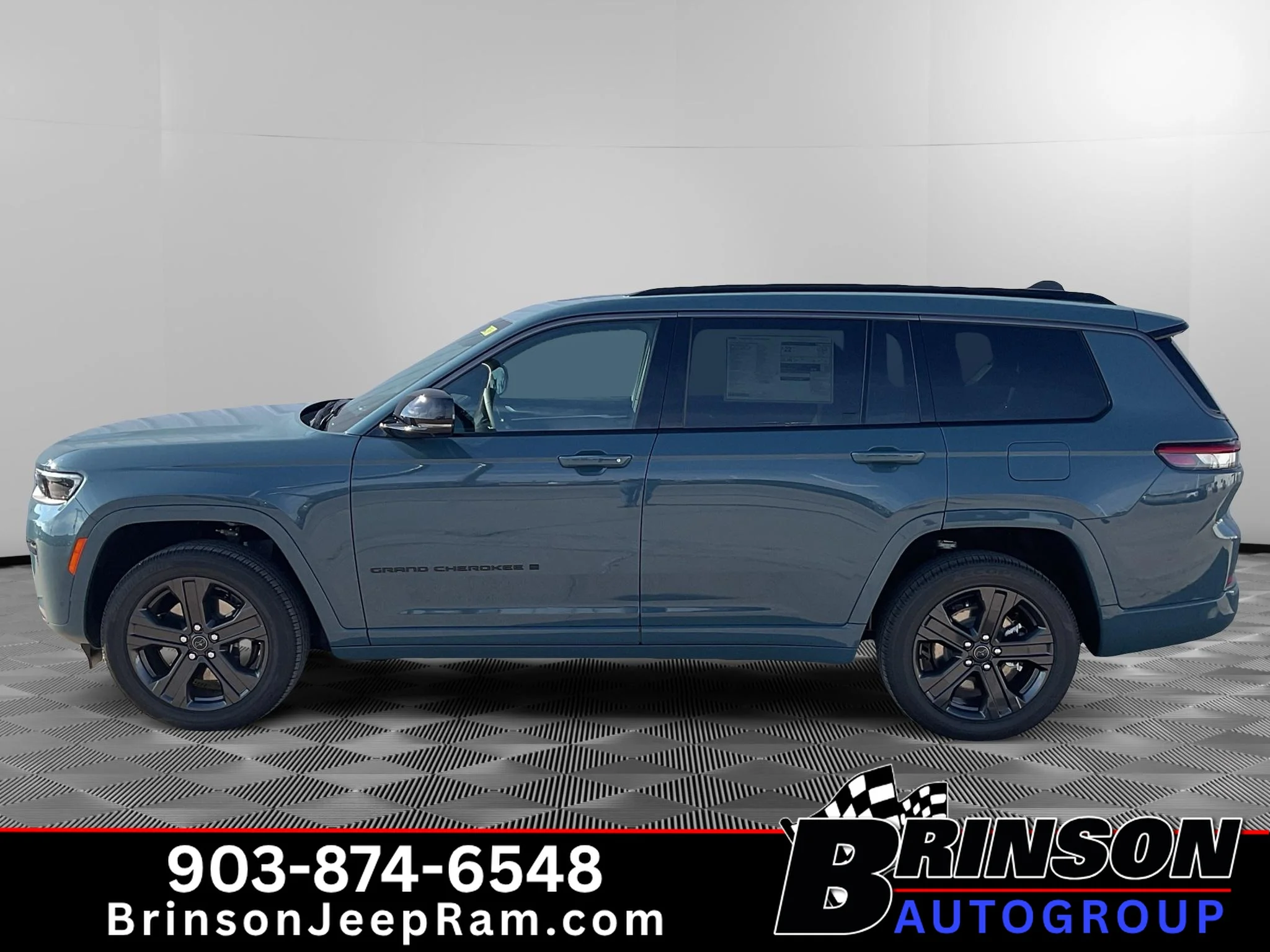New 2027 Steel Blue Jeep Limited Reserve image 3
