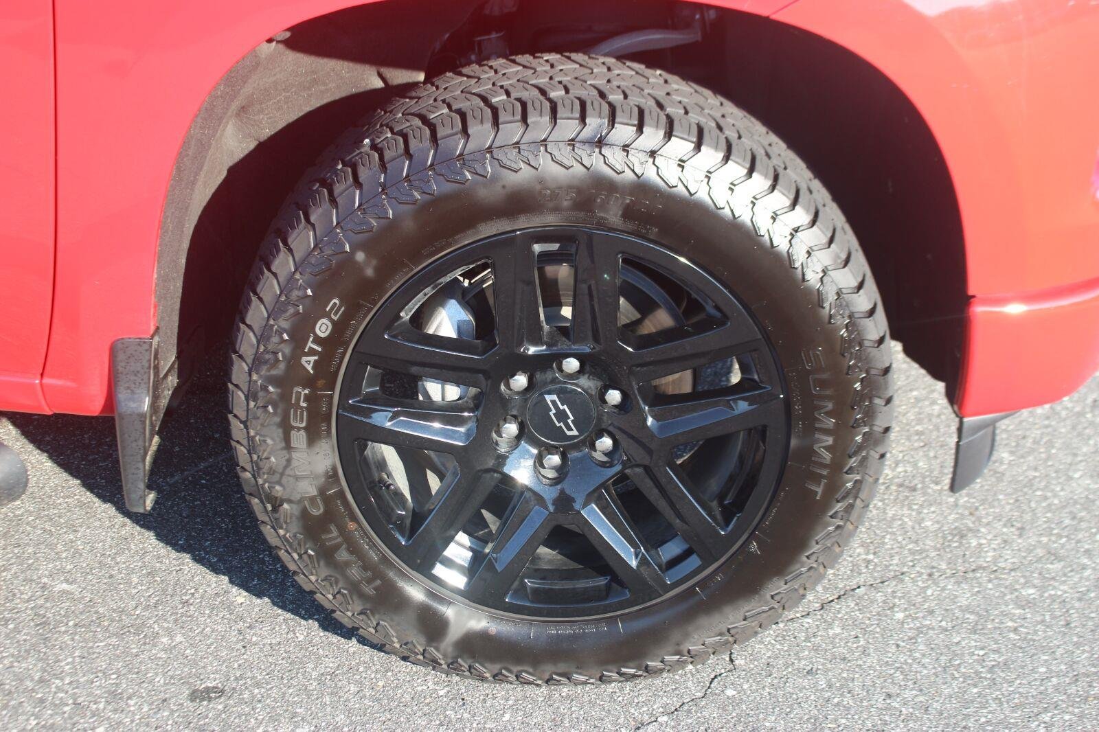 Used 2025 Red Hot Chevrolet Custom image 37