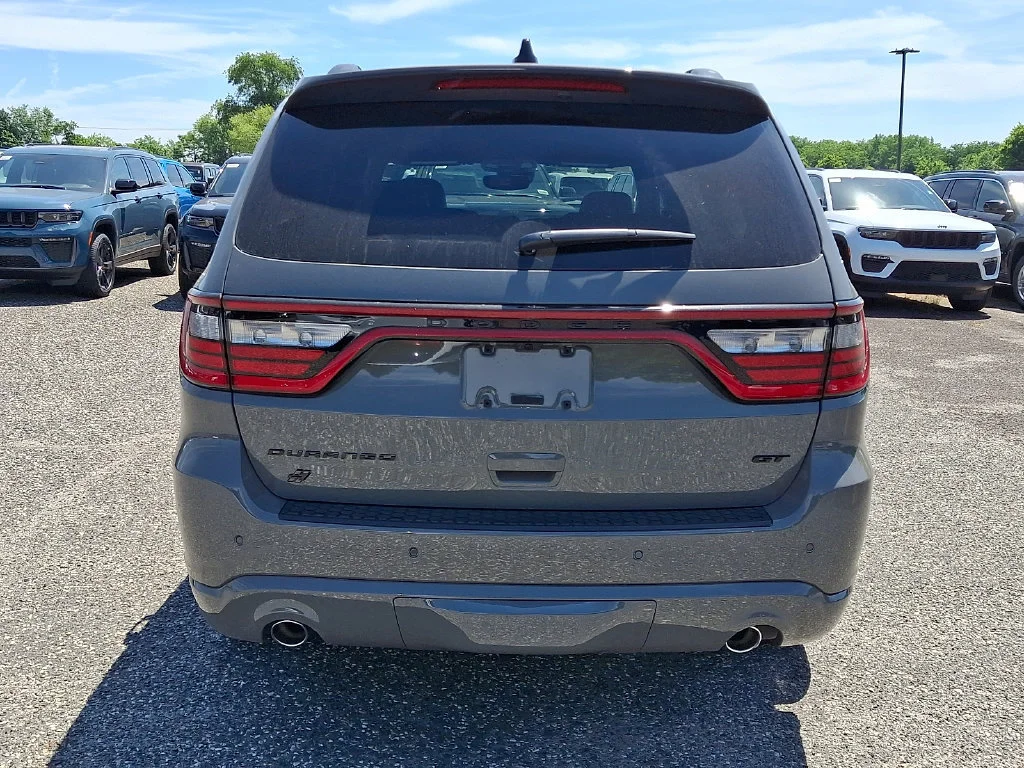 New 2026 Destroyer Gray Clear-Coat Exterior Paint Dodge GT Plus HEMI V8 image 7