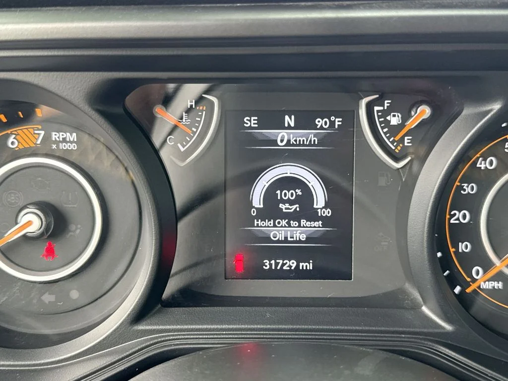 Used 2025 Gray Jeep Sport S image 12