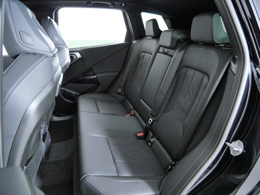 Used 2026 Black BMW 30 xDrive image 29
