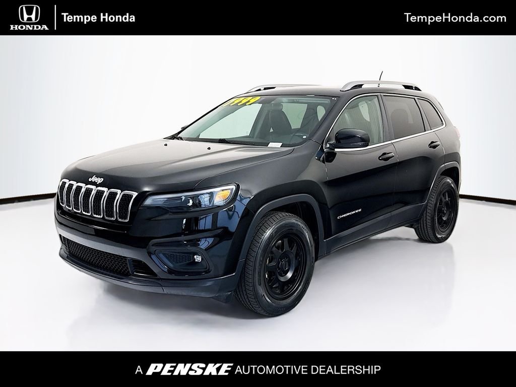 2019 Jeep Cherokee Latitude Plus 4X4's photo