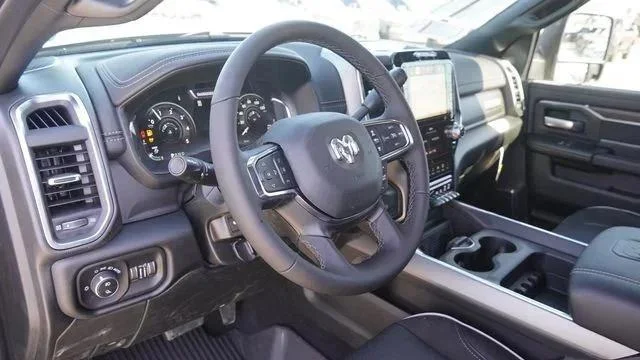 2026 RAM 2500 Laramie - Photo 16