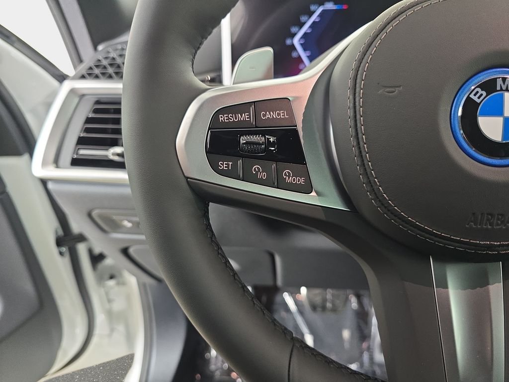 New 2026 Alpine White BMW xDrive50e image 17