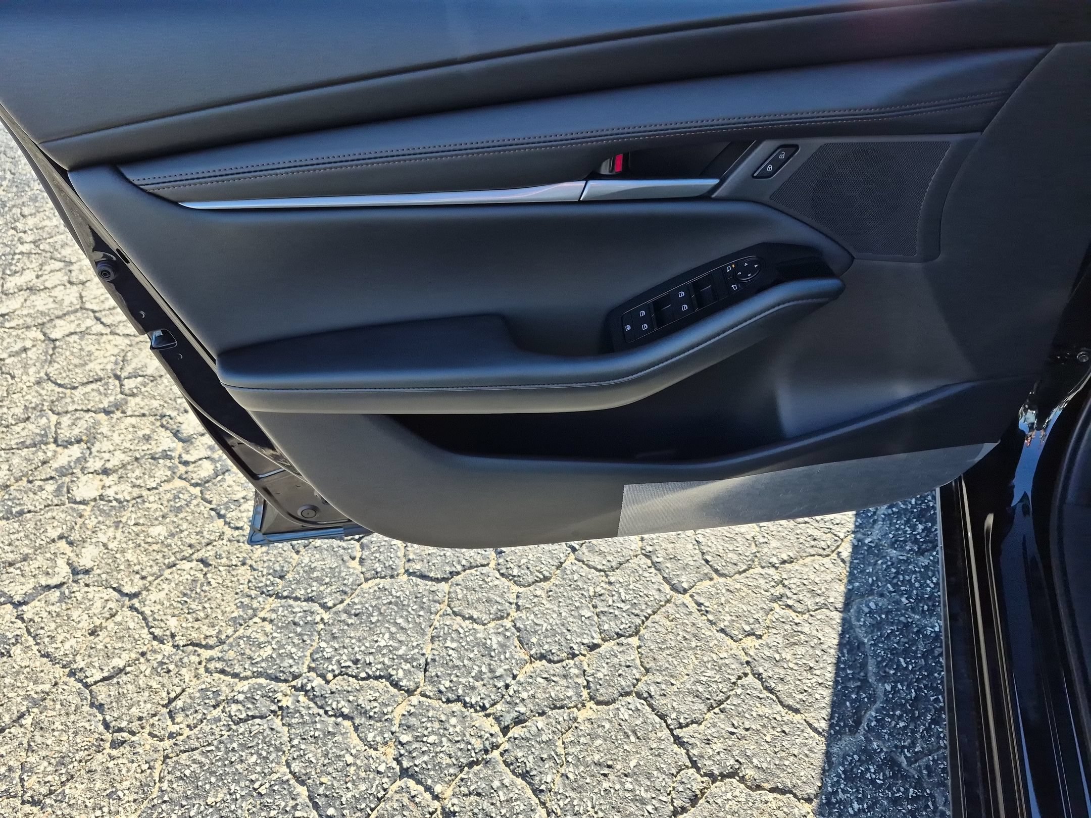 New 2026 Jet Black Mica Mazda 2.5 S Preferred image 11