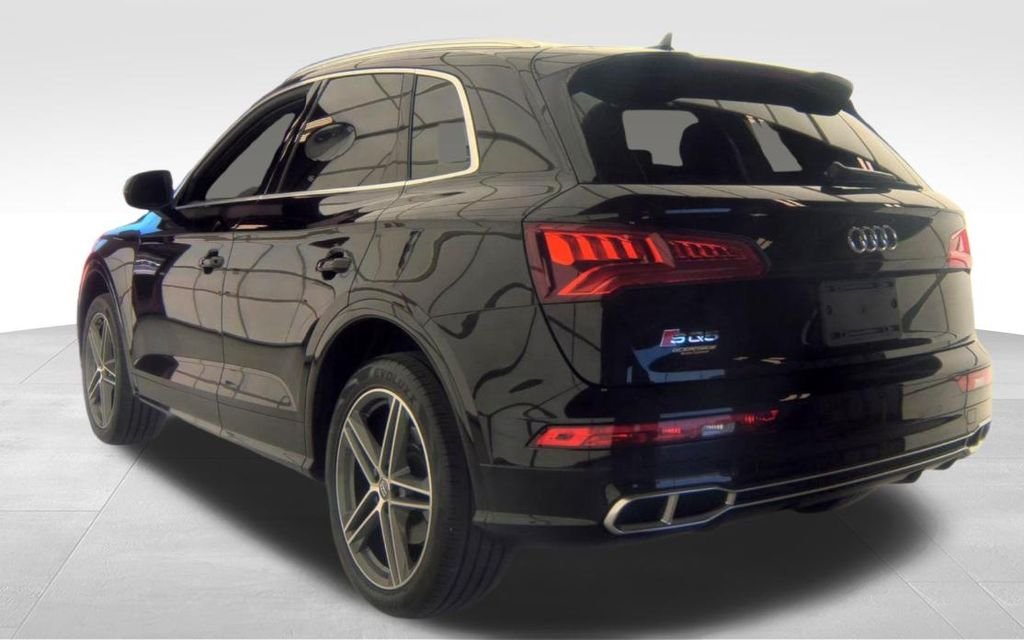 Used 2019  Audi 3.0T Premium Plus image 6