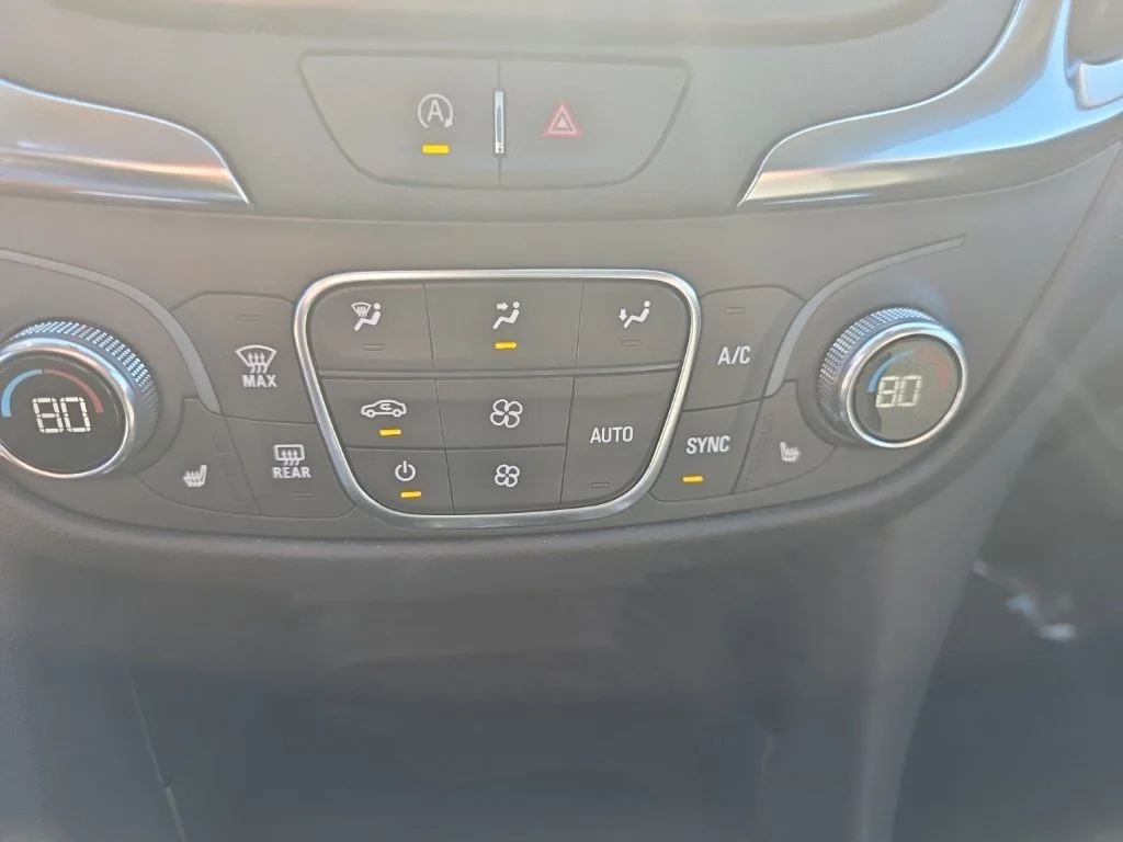 2024 Chevrolet Equinox LT - Photo 15