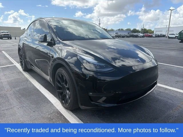2023 Tesla Model Y Long Range Dual Motor All-Wheel Drive's photo