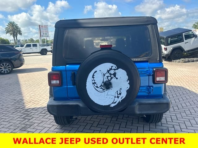 Used 2021 Blue Jeep Unlimited Sport S image 7