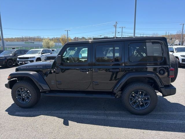 New 2026 Black Clear-Coat Exterior Paint Jeep 85th Anniversary Edition image 6