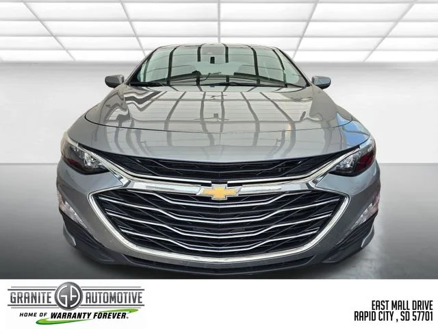 Used 2025 Gray Chevrolet LT image 8