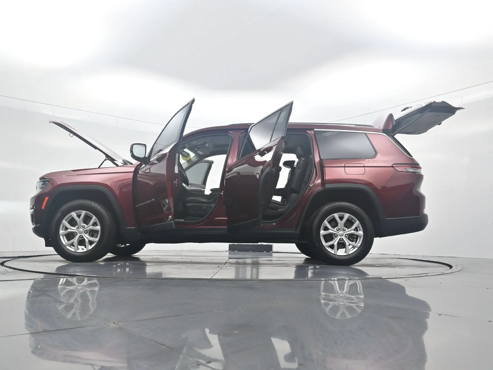 Used 2023 Red Jeep Limited image 44