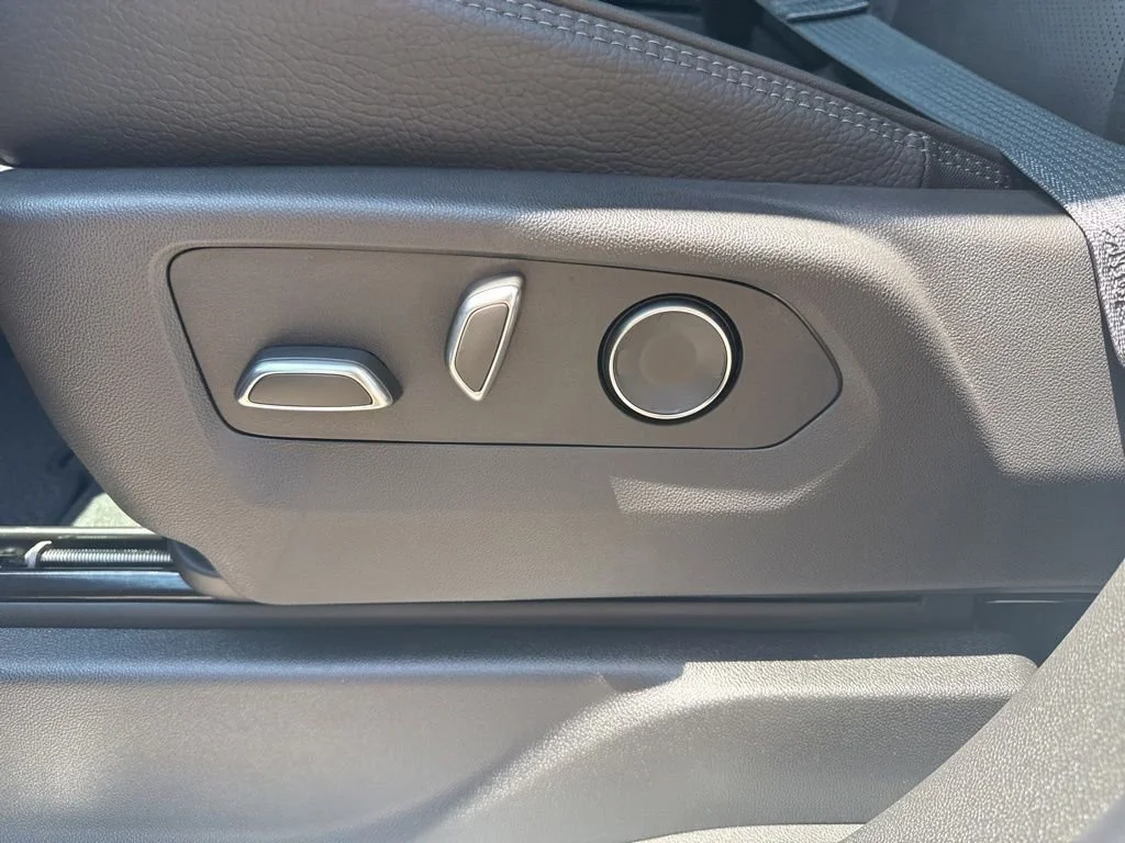 New 2026 Glacier White Tricoat GMC Denali image 10