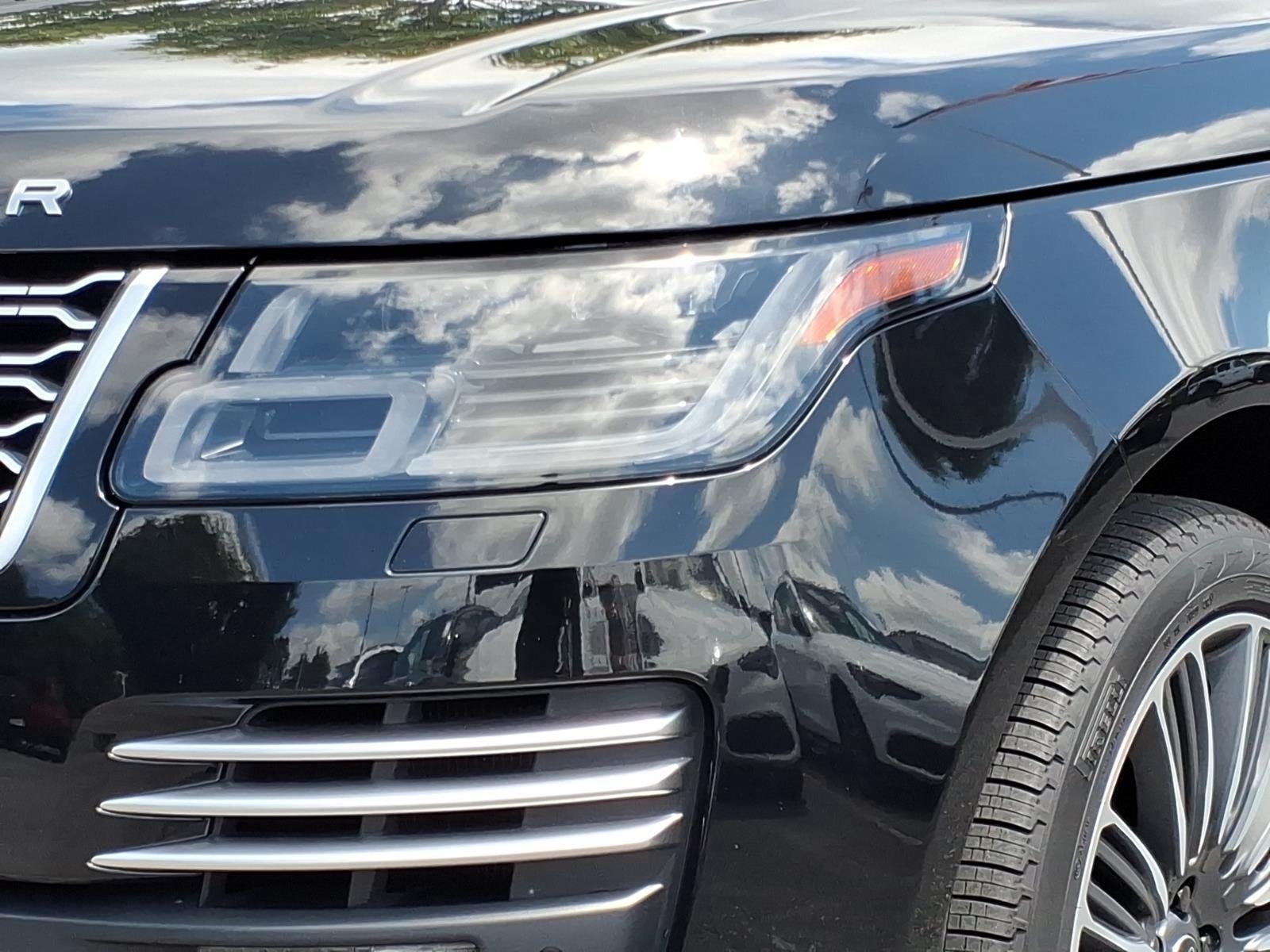 Used 2020 Santorini Black Metallic Land Rover Autobiography image 16