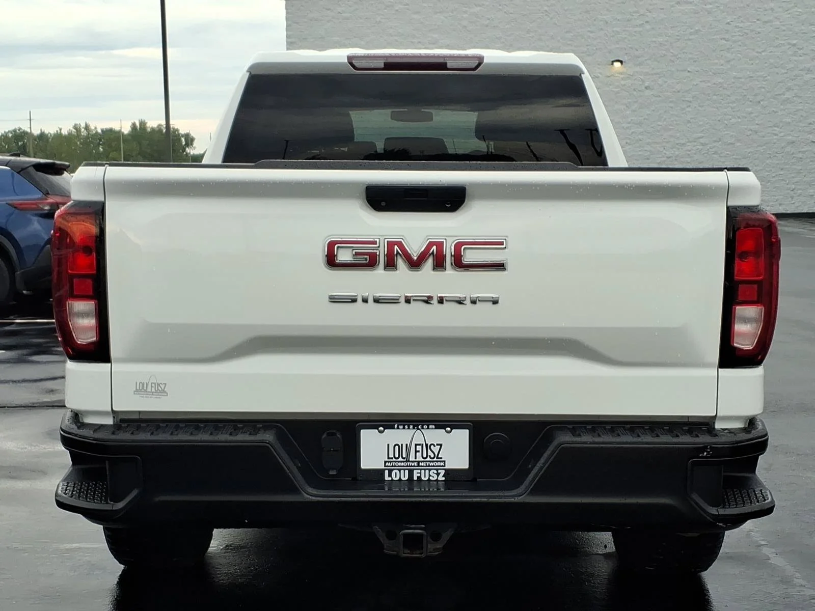 Used 2021 Summit White GMC Base image 27