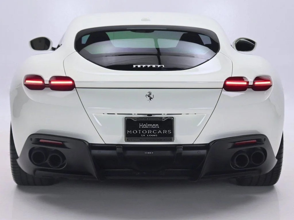 Used 2024 Bianco Avus Ferrari  image 28