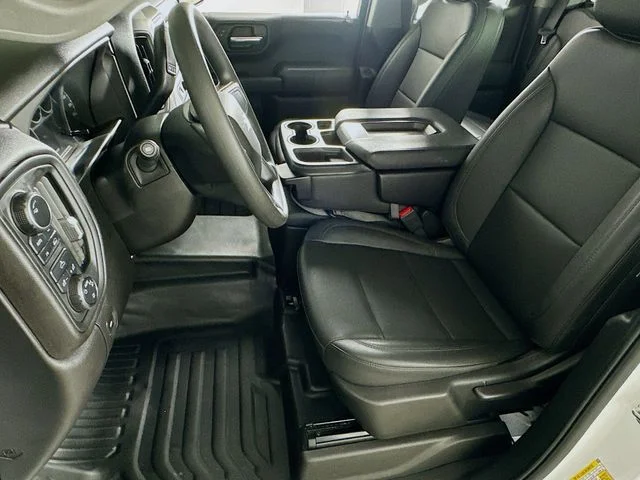 Certified Pre-Owned 2025 Chevrolet Silverado 1500 WT