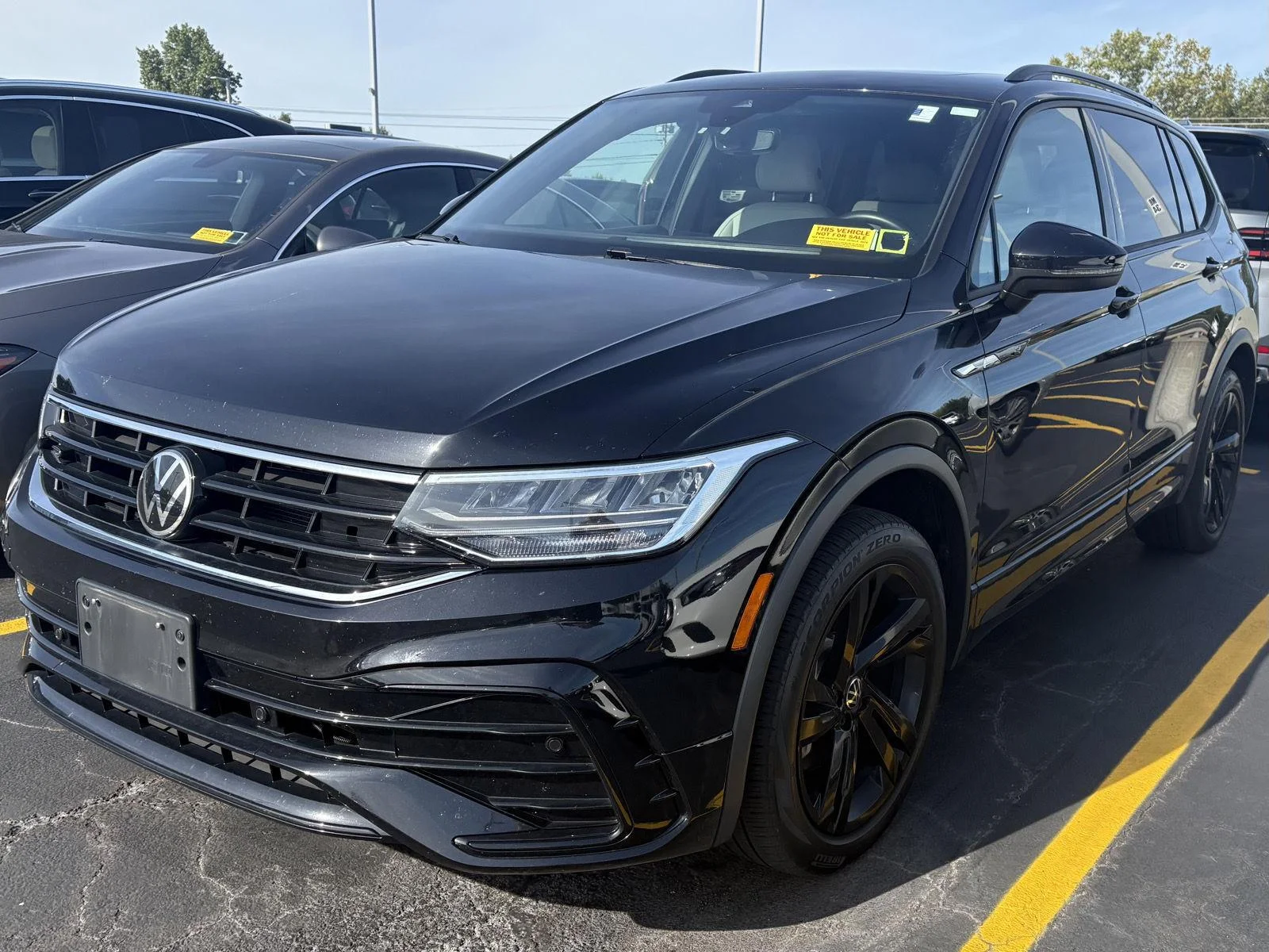 Used 2023 Deep Black Pearl Volkswagen SE R-Line Black image 3