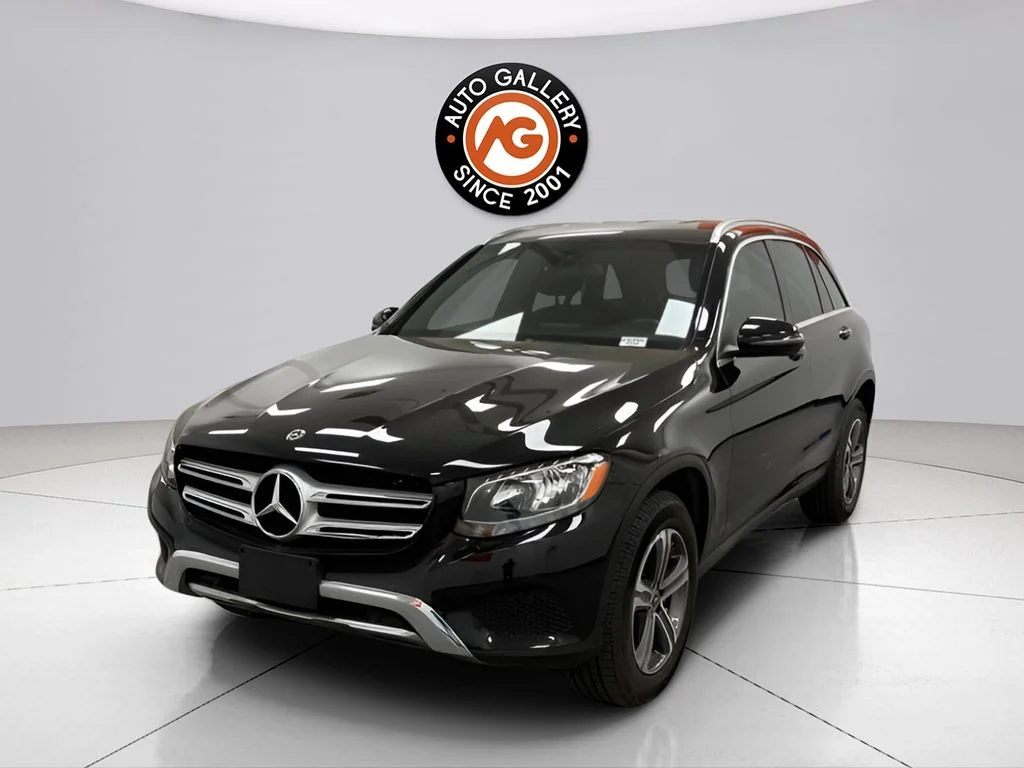 Used 2018 Black Mercedes-Benz GLC 300 image 3